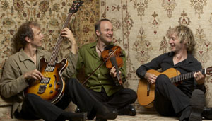 sultansofstring-trio3-high_res