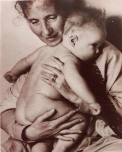 Nell Dorr (1893-1988); Raphael Madonna; 1940; Gelatin silver print; Amon Carter Museum of American Art, Fort Worth, Texas, Gift of the Estate of Nell Dorr; P1990.45.206