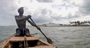 Canoe Leaving Fort at Anomabo