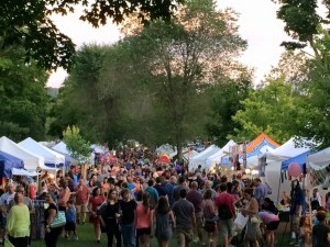 2015_VFD_north_end_crowd_shot