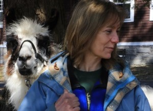 october-16-llama-walk-with-debbie-labbe